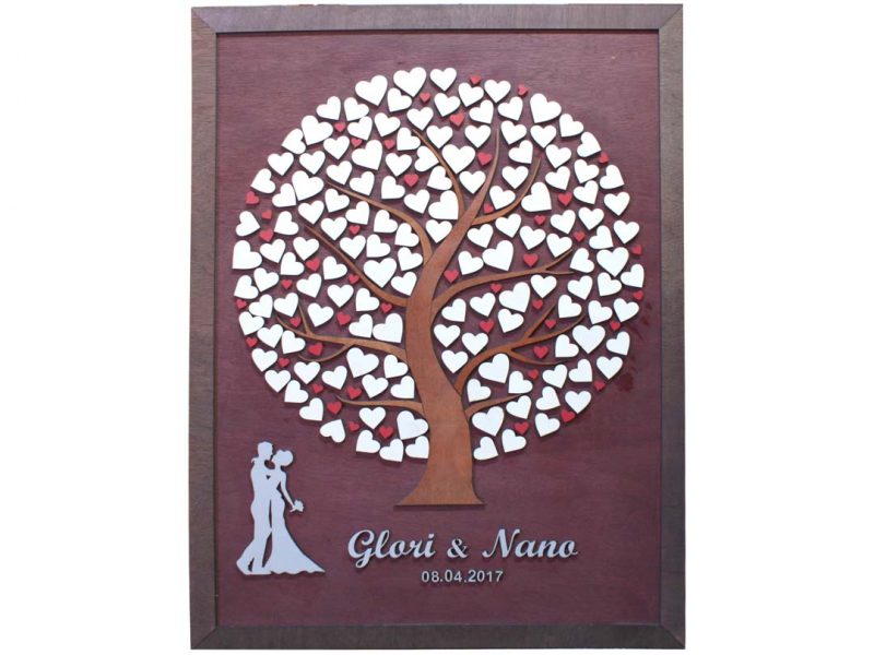 Cuadro para firmas y mensajes de boda modelo Silvia. Lienzo madera caoba y marco nogal. Detalles en plata y rojo.